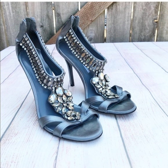 Vera Wang Lavender Label Jeweled Heels